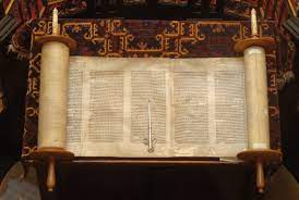 Erev Simchat Torah Service