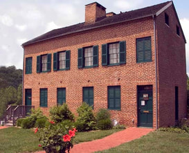 Laurel Historical Society Holiday House