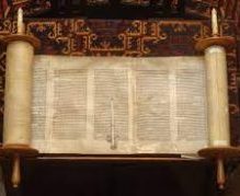 Shemini Atzeret/Simchat Torah Services with Yizkor